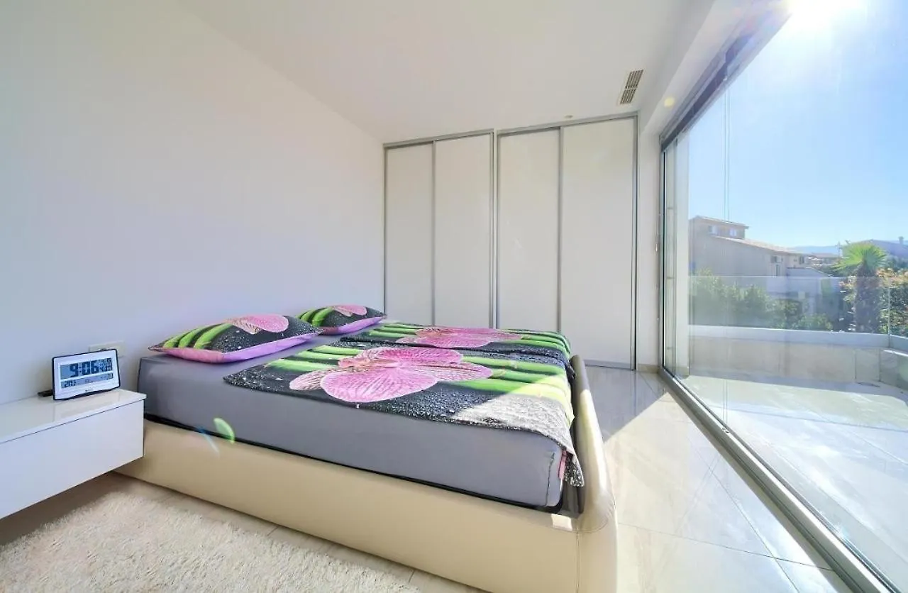 Luxury Villa With A Swimming Pool Krk - 23992 Krk Town