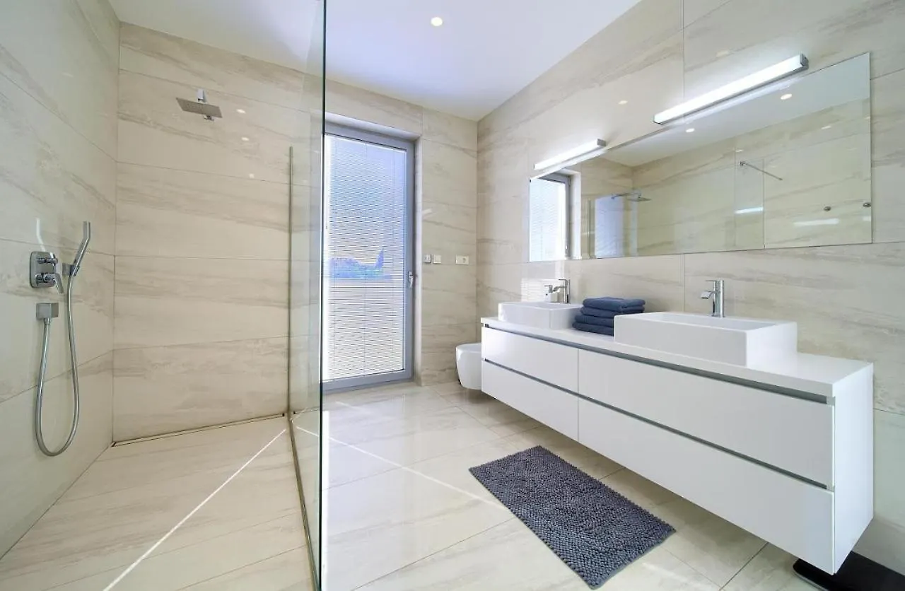 Luxury Villa With A Swimming Pool Krk - 23992 Krk Town