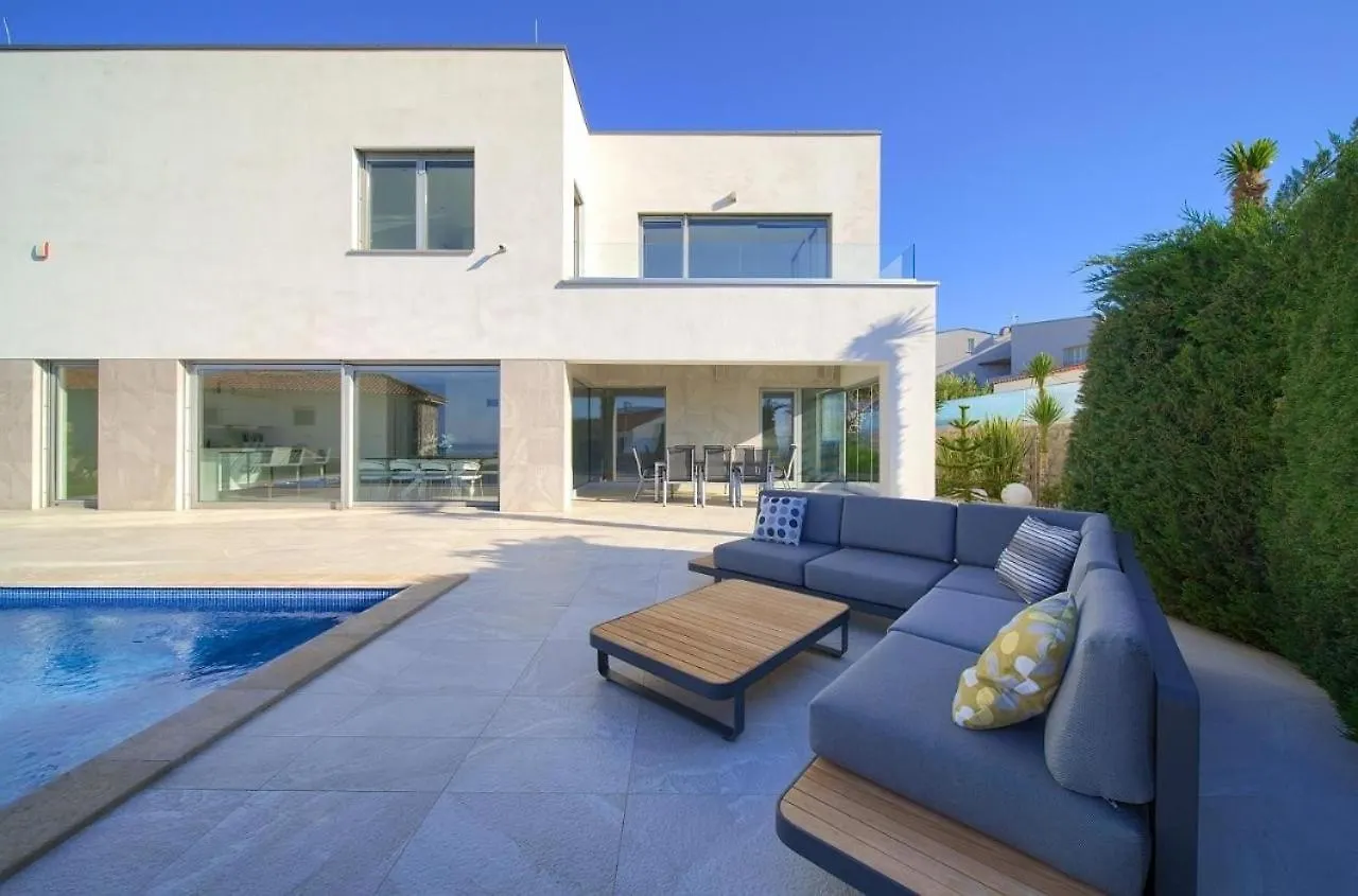 Luxury Villa With A Swimming Pool Krk - 23992 Krk Town
